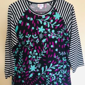 Lularoe Randy Tee